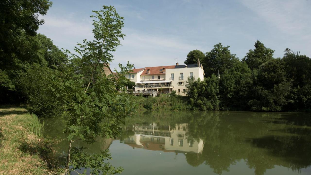 Logis Hotel Auberge De L'Etang Magnac-Bourg Exterior photo